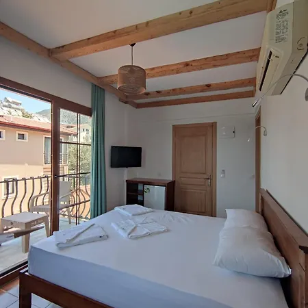 Ami Tai-candle Light Отель Фетхие