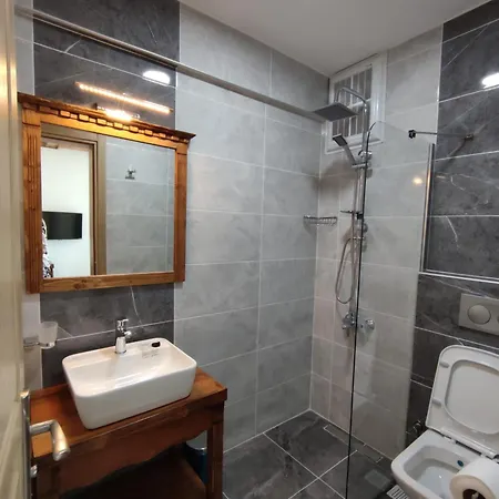 Ami Tai-candle Light Фетхие