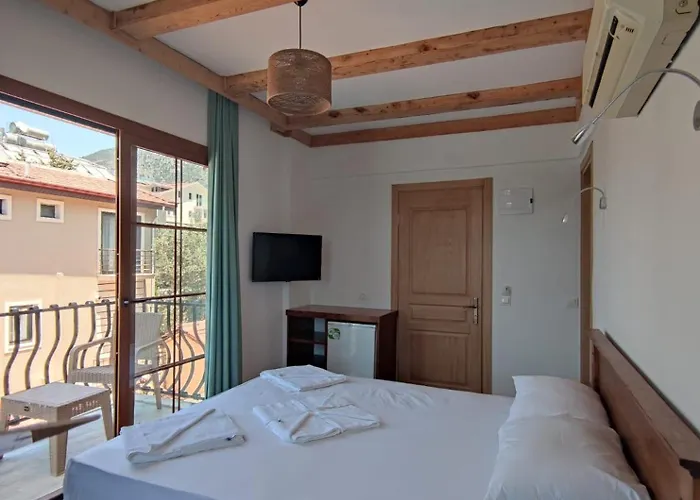 Ami Tai-candle Light Отель Фетхие